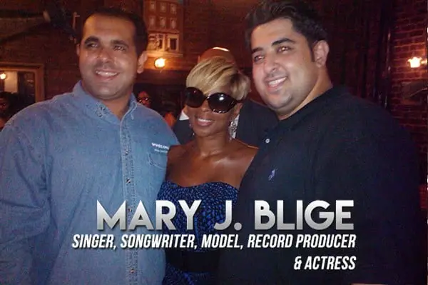 Mary J. Blige at Oceana Grill